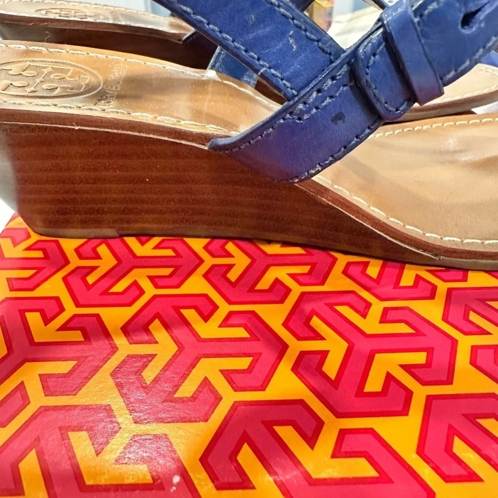 Tory Burch Royal Blue Casey Leather Sandals (Size 8)